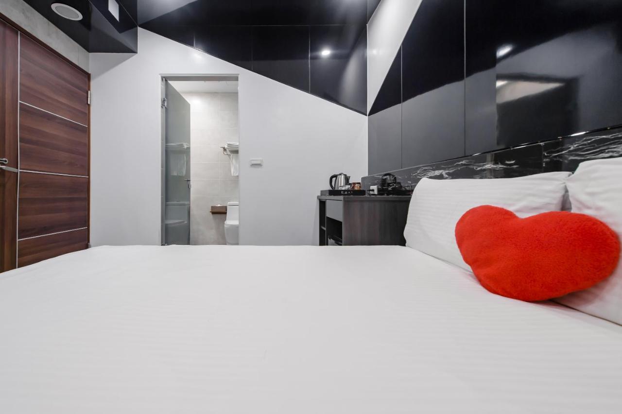 Sun Moon Tea B&B Yuchi Exterior foto